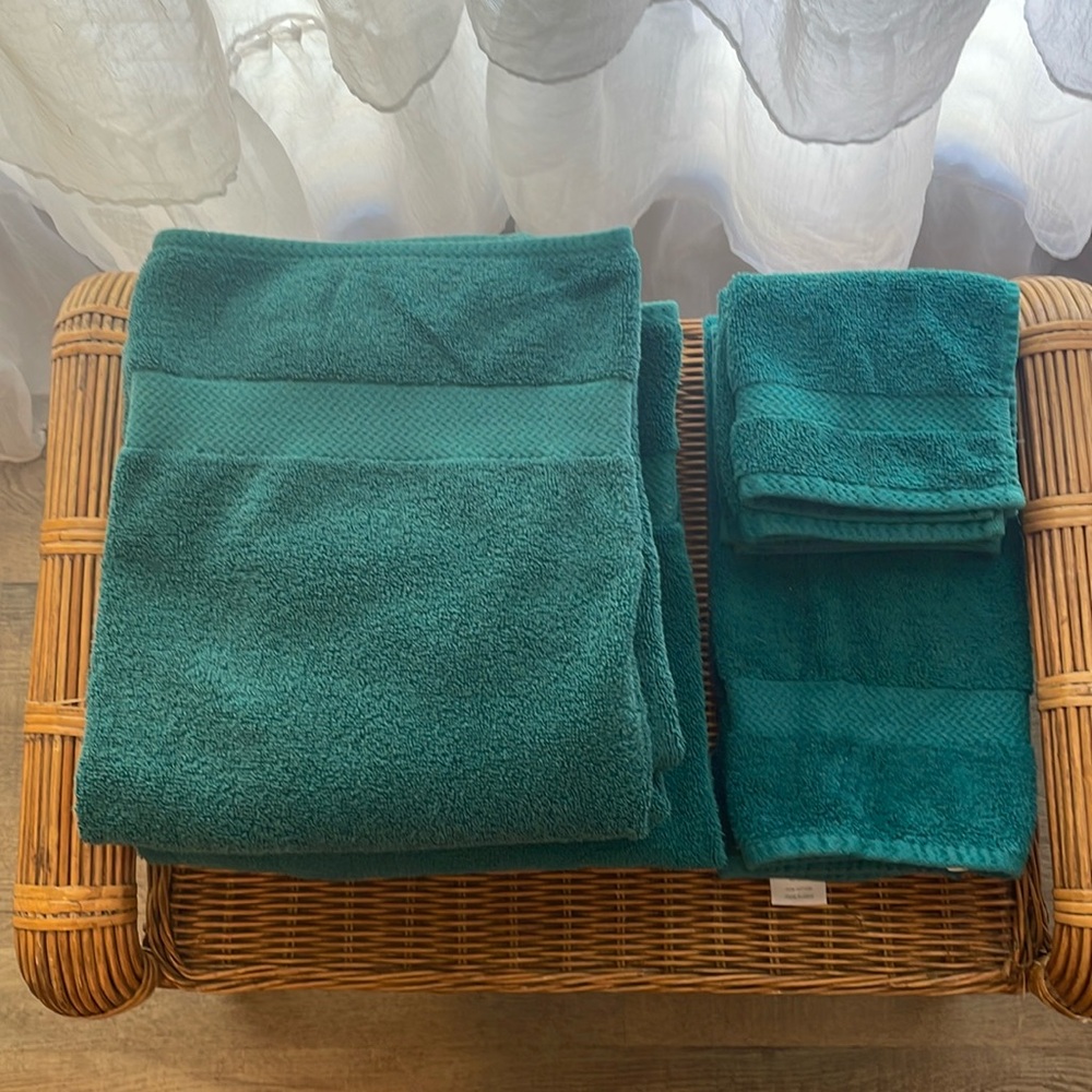 Bathroom Towels. JC Penny